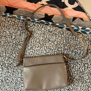Crossbody purse